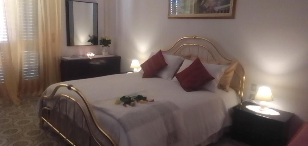 B&B Cuore E Vento Sant'Antìoco Eksteriør billede